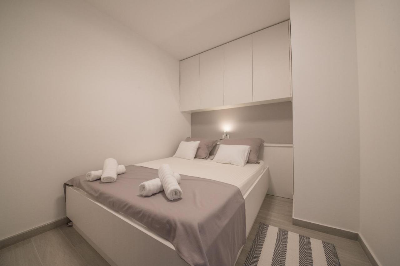 Apartment Astra Zadar Exteriör bild