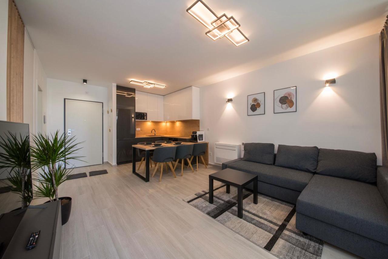Apartment Astra Zadar Exteriör bild
